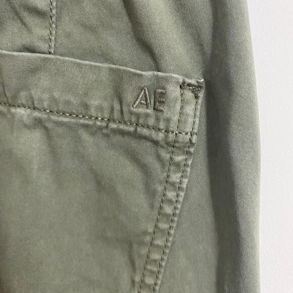 American Eagle Olive Crop Pant with Drawstring, 4R - Picture 5 of 9